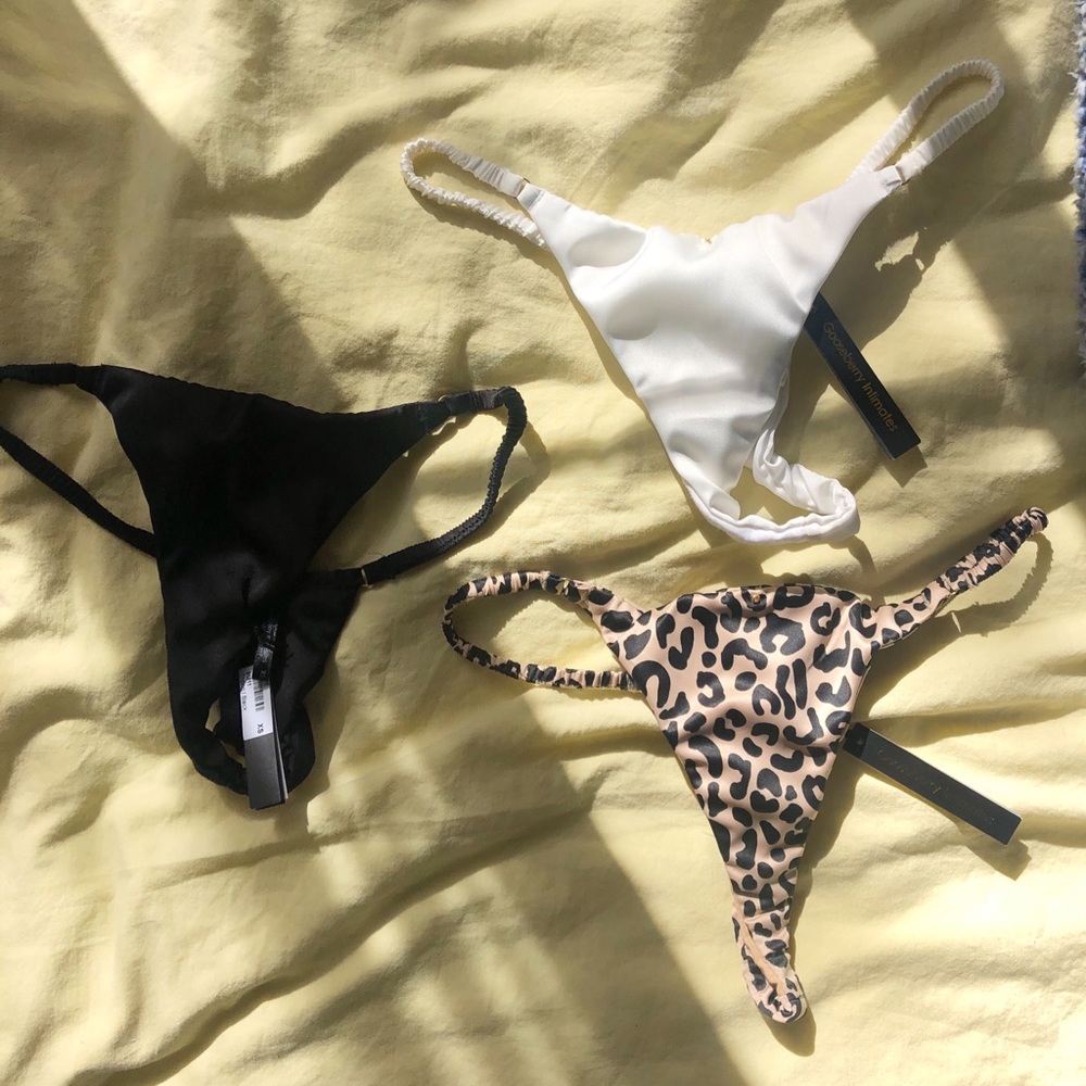 3-pack of gooseberry undies 🦋